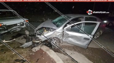 Զովունի գյուղում բախվել են Opel-ը, Niva-ն ու ZIL-ը, կան վիրավորներ