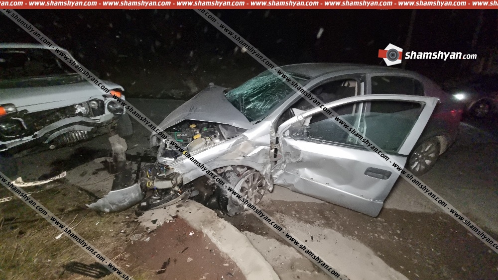 Զովունի գյուղում բախվել են Opel-ը, Niva-ն ու ZIL-ը, կան վիրավորներ