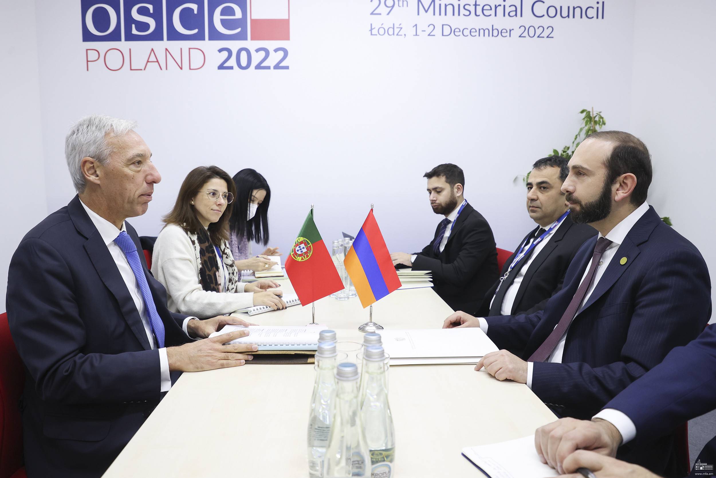 ՀՀ ԱԳ նախարարը պորտուգալացի գործընկերոջն է ներկայացրել ԼՂ-ի շուրջ ընթացող զարգացումները