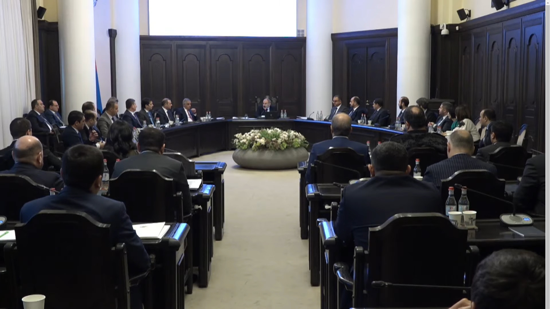 Հունվարի 1-ից կսահմանվեն խնամքի նպաստի նոր չափորոշիչներ. գործադիրի որոշումները