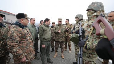 Սուրեն Պապիկյանն այցելել է զորամաս,  հանդիպել հատուկ նշանակության և դեսանտագրոհային ստորաբաժանումների զինծառայողների հետ