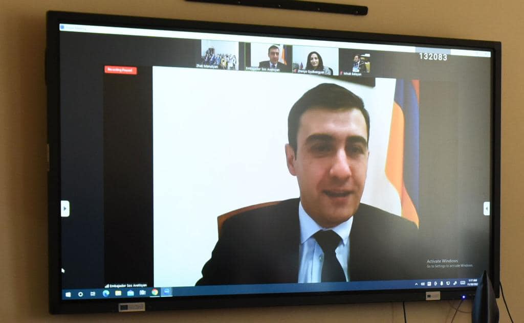 Հայ-իսպանական միջպետական հարաբերություններին և երկկողմ գործակցության զարգացման հեռանկարներն են ներկայացվել ԵՊՀ իսպանախոս ուսանողներին