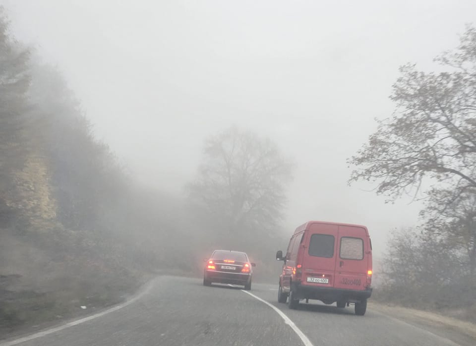 Մառախուղ, ցածր տեսանելիություն. Ճանապարհների վիճակն Արցախում