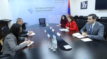 Քննարկվել է ԿԽՄԿ-ի հետ համագործակցությամբ Արցախից հիվանդներ տեղափոխելու, դեղորայք և մանկական սնունդ հասցնելու հնարավորությունը