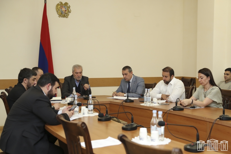 Ներդրվում է լիովին նոր` կենսաչափական համակարգ, որը հնարավորություն է տալու այն կապել այլ համակարգերի հետ. հարցը քննարկվել է ԱԺ-ում