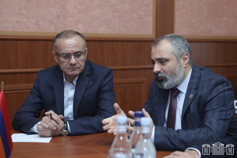 Արցախը համայն հայության համար պետք է լինի միասնության գաղափար. ԱԺ «Հայաստան» խմբակցությունում հյուրընկալել են Արցախի ԱԳ նախարարին
