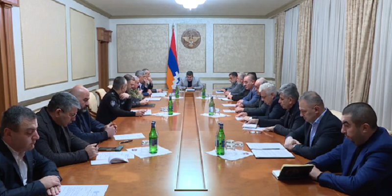 Արցախի Անվտանգության խորհուրդը որոշել է նամակով դիմել ԱՀ-ում տեղակայված ՌԴ խաղաղապահ զորակազմի հրամանատարությանը՝ անընդունելի համարելով միջանցքի փակումը