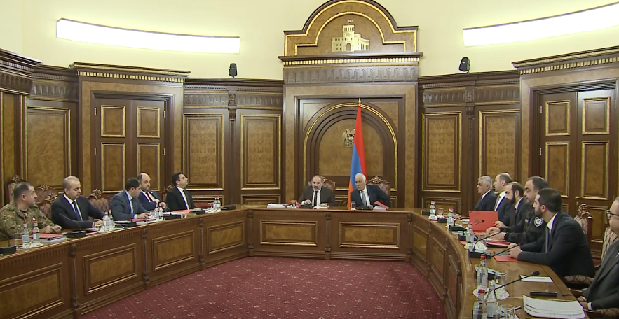 Տեղի է ունենում ԱԽ նիստ, որը վարում է Նիկոլ Փաշինյանը