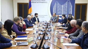 Քերոբյանը քննարկել է թունաքիմիկատների ներկրման պահանջների փոփոխության կարևորությունը