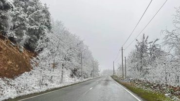 Արցախում ավտոճանապարհները բաց են. ԱԻՊԾ-ն խորհուրդ է տալիս երթևեկել ձմեռային անվադողերով