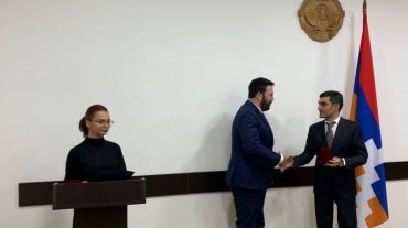 Արցախի նախագահի հրամանագրով Ջոն Ինյարիտուն պարգևատրվել է «Մխիթար Գոշ» մեդալով
