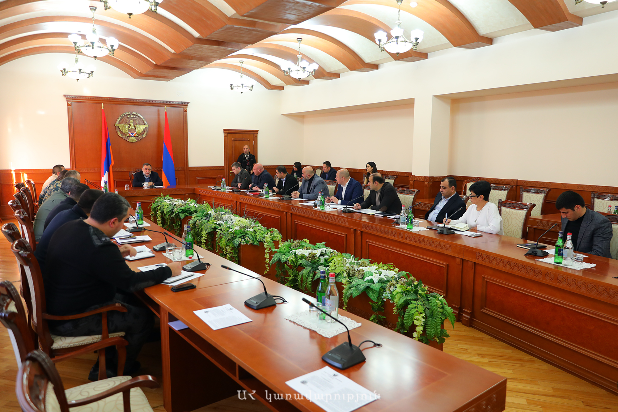 Արցախում սկսվել է պարենային հինգ ապրանքատեսակների կտրոններով վաճառքը