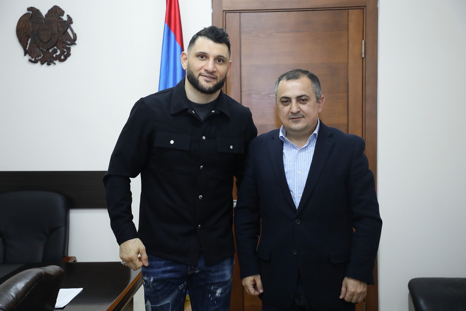 Կարեն Գիլոյանն ընդունել է բռնցքամարտի WBA վարկածով աշխարհի չեմպիոն Արսեն Գուլամիրյանին