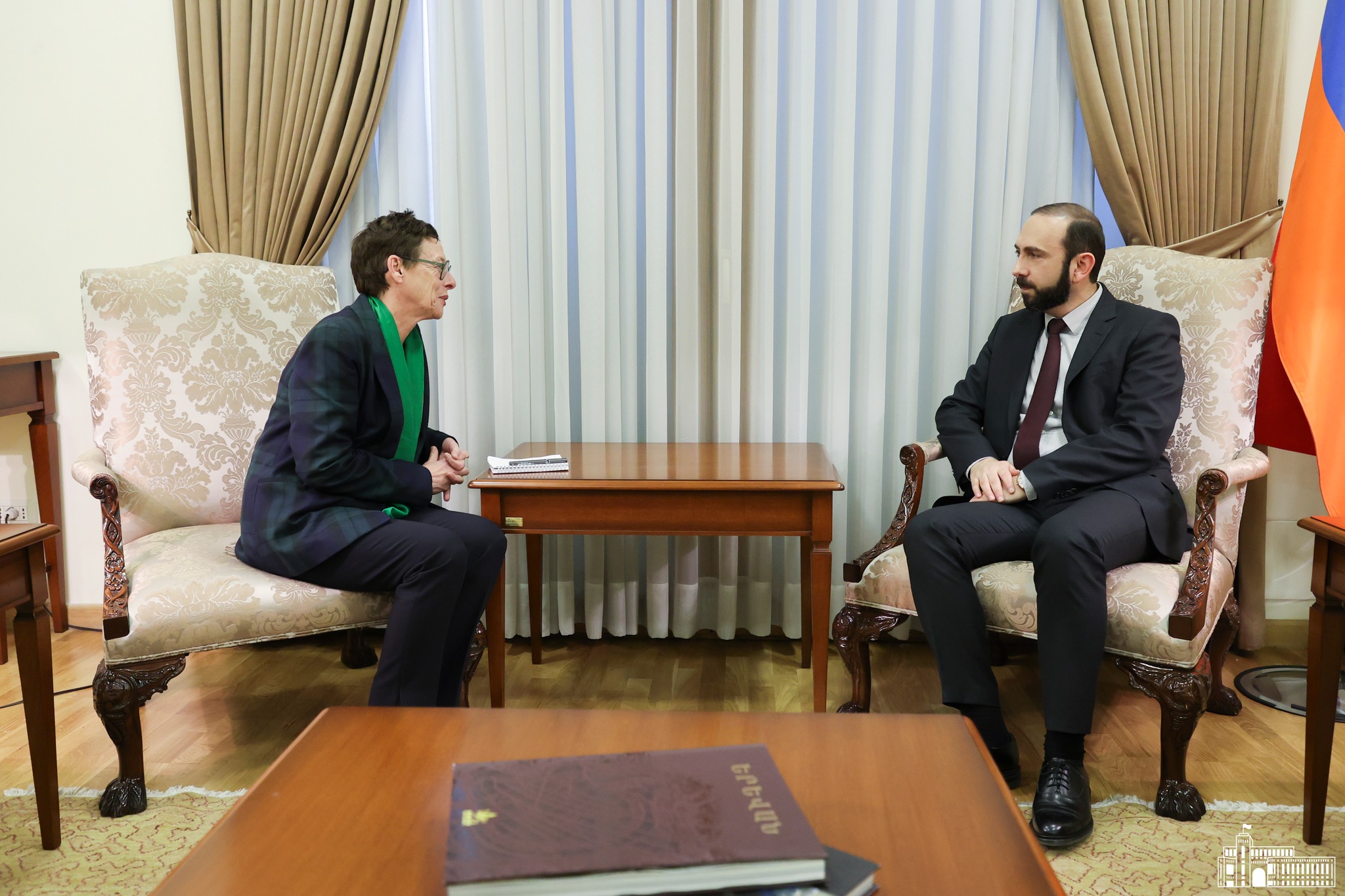 Միրզոյանն ու Ֆրանսիայի դեսպանը քննարկել են Լաչինի միջանցքում ստեղծված իրավիճակը