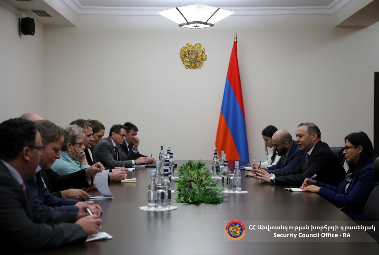 Արմեն Գրիգորյանն ընդունել է ԵՄ տեխնիկական գնահատման խմբի անդամներին