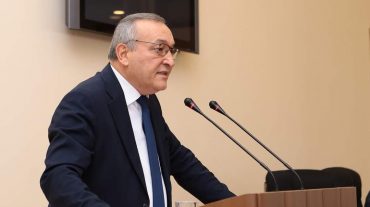 «Մենք կանգնած ենք խստաշունչ ձմռանը դիմակայելու սուղ հնարավորությունների առջև». ԱՀ ԱԺ նախագահ