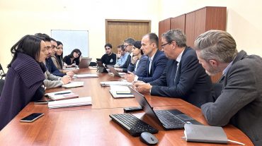 Քննարկվել են Հյուսիս-հարավ ճանապարհի Տրանշ-4-ի Սիսիան-Քաջարան հատվածի կառուցման ֆինանսավորման հնարավորությունները