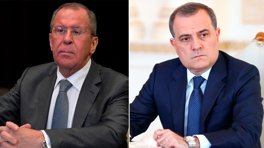 Լավրովը կոչ է արել Ադրբեջանի ԱԳ նախարարին ապաշրջափակել Լաչինի միջանցքը
