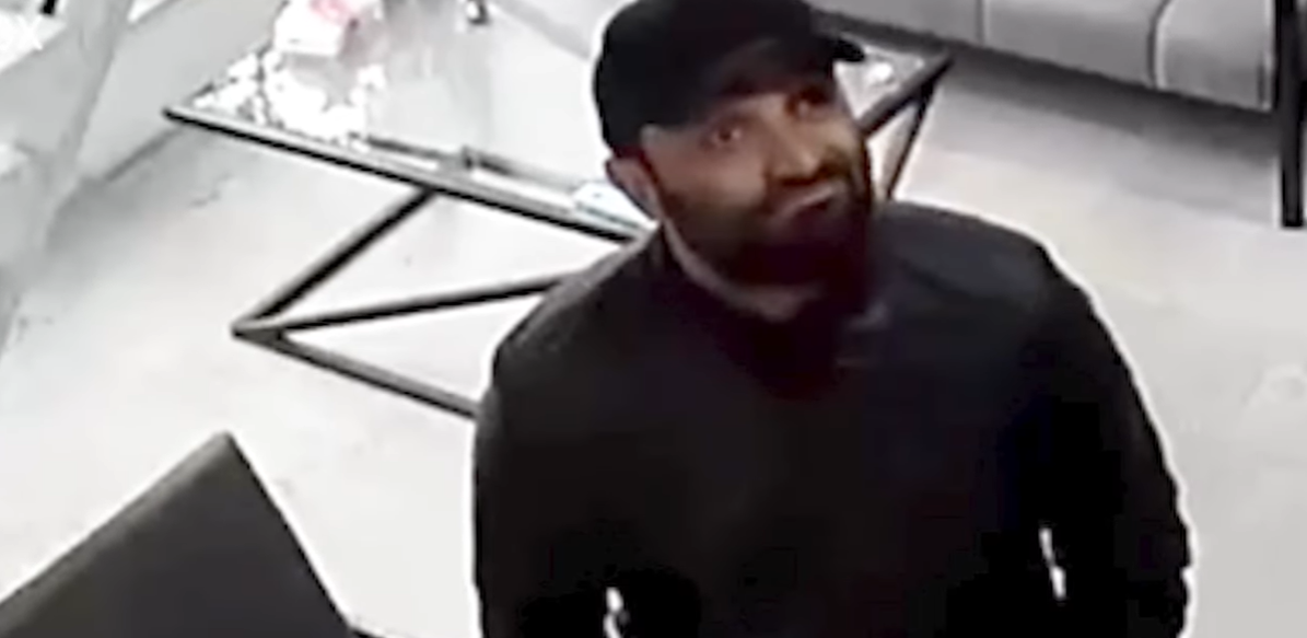 Որոնվում է տեսագրության մեջ պատկերված անձը
