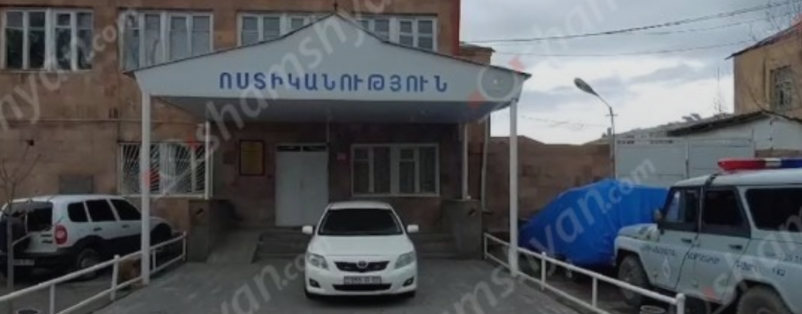 Անհայտ անձը ինքնաշեն նռնակ է նետել ոստիկանության Վարդենիսի բաժնի ուղղությամբ