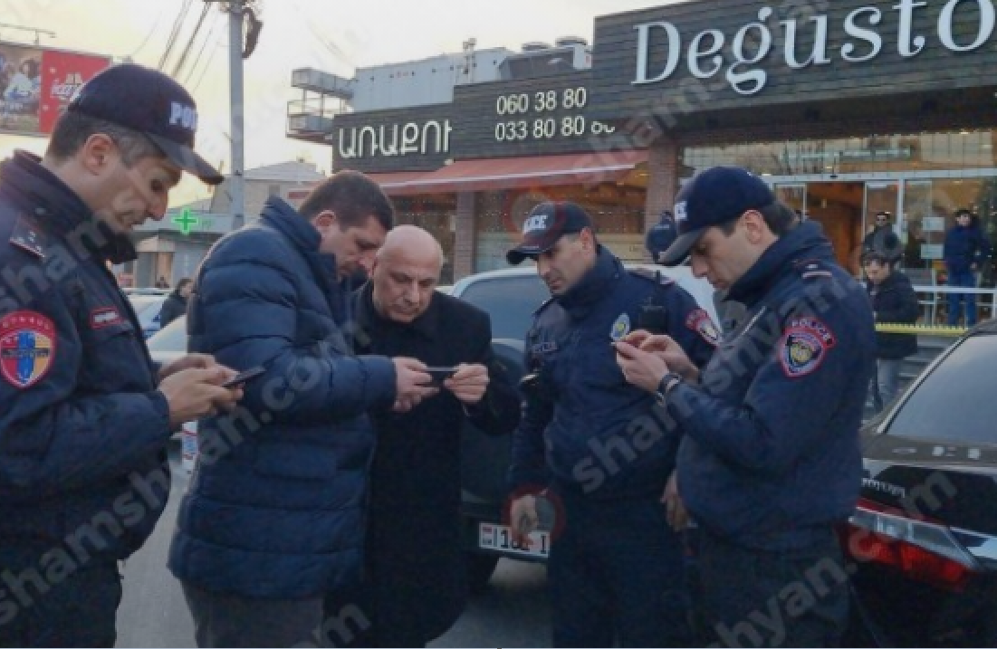 Նոր մանրամասներ երեկ Երևանում արագ սննդի կետի մոտ տեղի ունեցած դեպքից. պարզվել է վիճաբանության մասնակիցների ինքնությունը