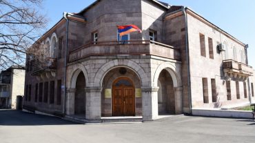 Եռակողմ հայտարարությունը հենց ռուսական խաղաղապահ զորախմբին է լիազորում վերահսկել Լաչինի միջանցքով երթևեկությունը. Արցախի ԱԳՆ