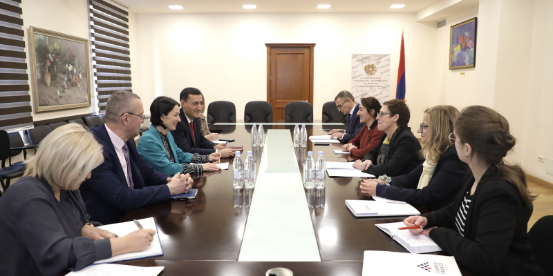 Դեսպան Անն Լույոն ներկայացրել է Հայաստանում ֆրանսերենի ուսուցիչների վերապատրաստման նոր համատեղ ծրագրի մանրամասները