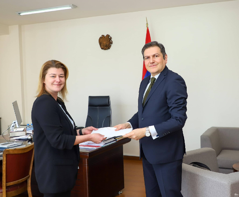 Դանիայի Թագավորության նորանշանակ դեսպանն իր հավատարմագրերի պատճենն է հանձնել ՀՀ ԱԳ նախարարի տեղակալին