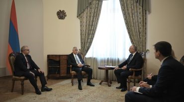 Փոխվարչապետ Մհեր Գրիգորյանն ընդունել է Բելառուսի դեսպանին