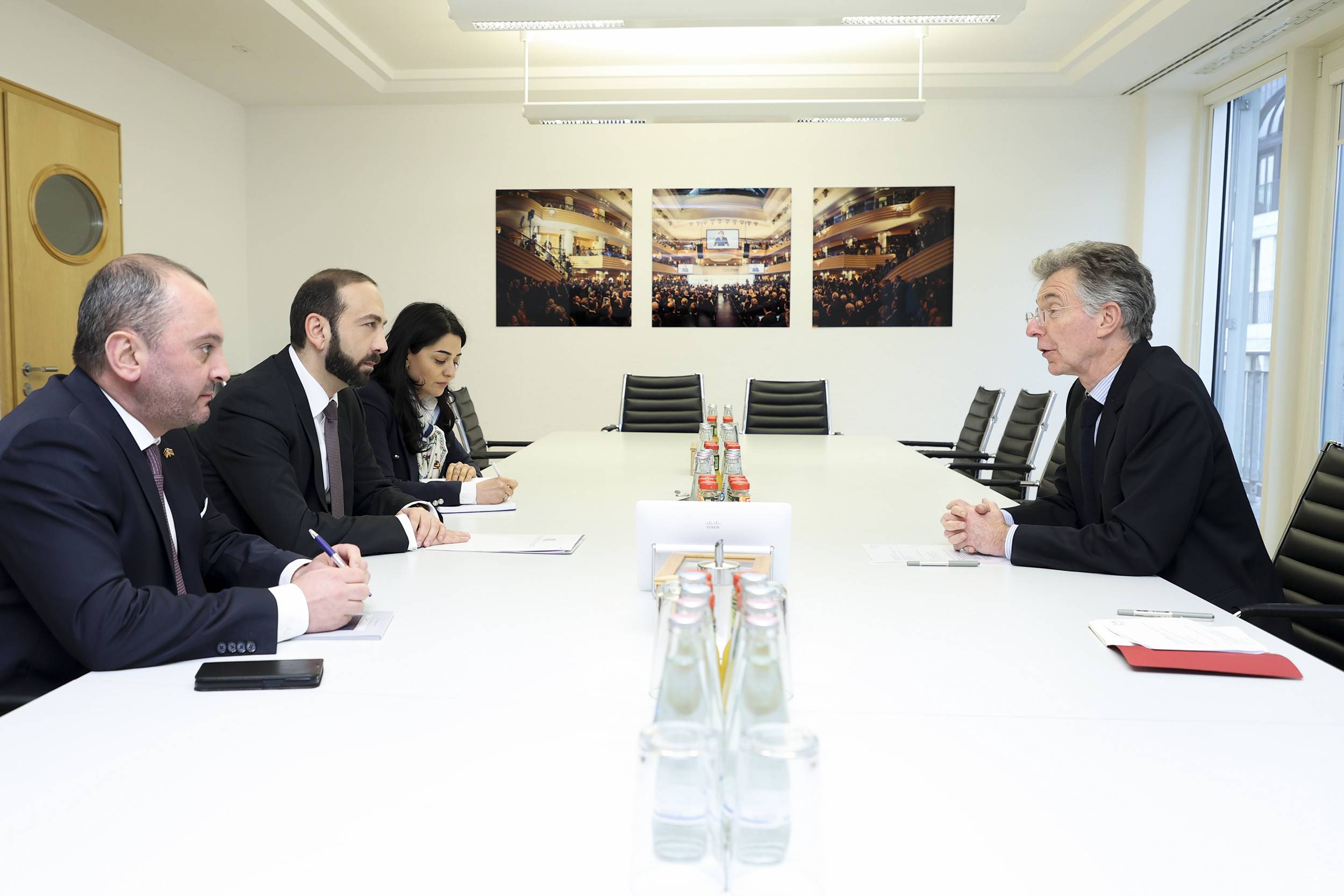 ՀՀ ԱԳ նախարարն ու Մյունխենի անվտանգության համաժողովի նախագահն անդրադարձել են տարածաշրջանային հարցերի