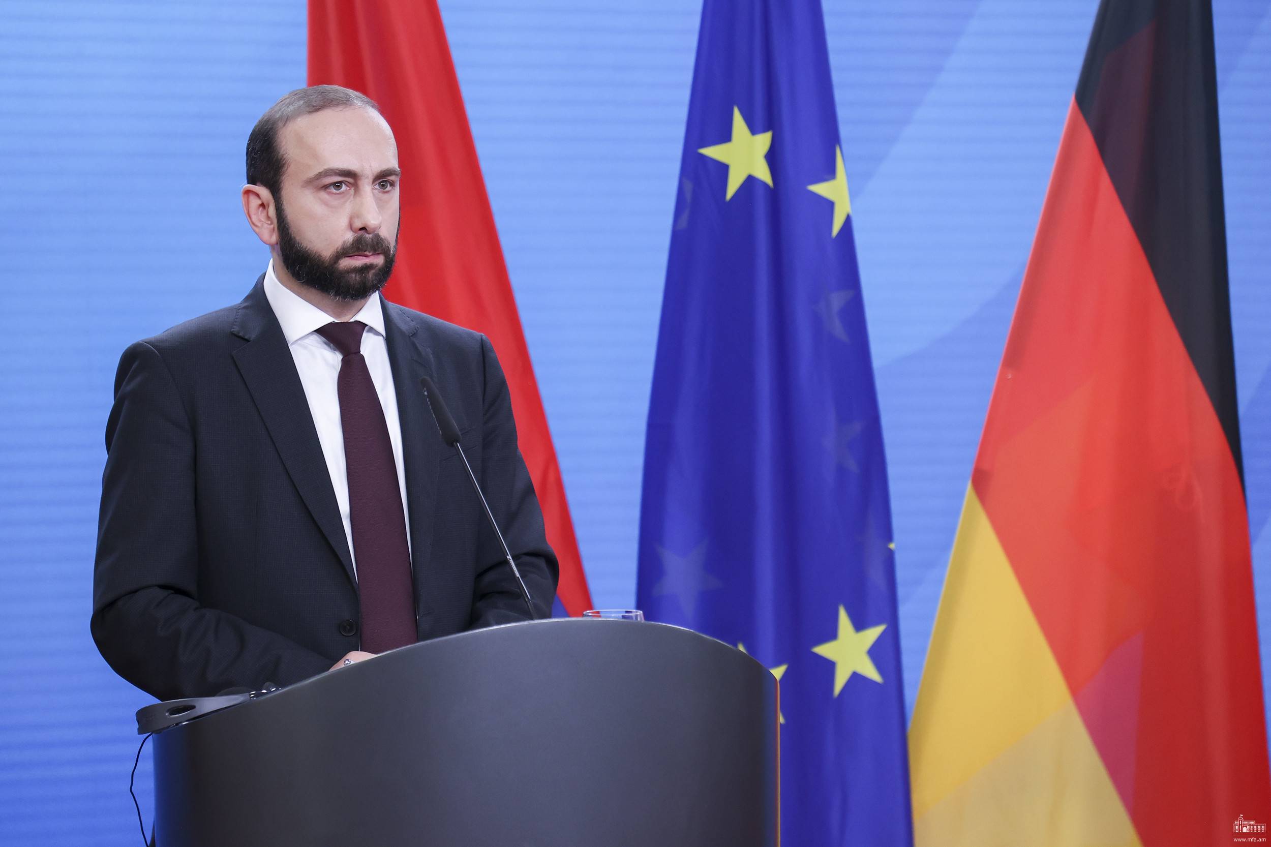 Հայաստանը խաղաղության պայմանագրի շուրջ Ադրբեջանին փոխանցել է նոր առաջարկներ. Արարատ Միրզոյան
