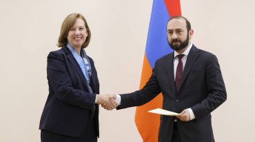 Արարատ Միրզոյանն ԱՄՆ դեսպանի հետ քննարկել է տարածաշրջանային անվտանգությանն ու կայունությանն առնչվող հարցեր
