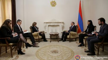 ԱԽ քարտուղարն ընդունել է ԱՄՆ նորանշանակ դեսպանին