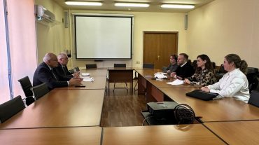 ՏԿԵ նախարարը ՍԱԼԱՐ Ինթերնեյշնալ ծրագրերի ղեկավարի հետ քննարկել է ինքնակառավարման ոլորտի խնդիրներն ու բարեփոխումները