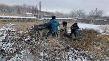 «Opel Kadett»-ը դուրս է եկել ճանապարհի երթևեկելի հատվածից և կողաշրջվել