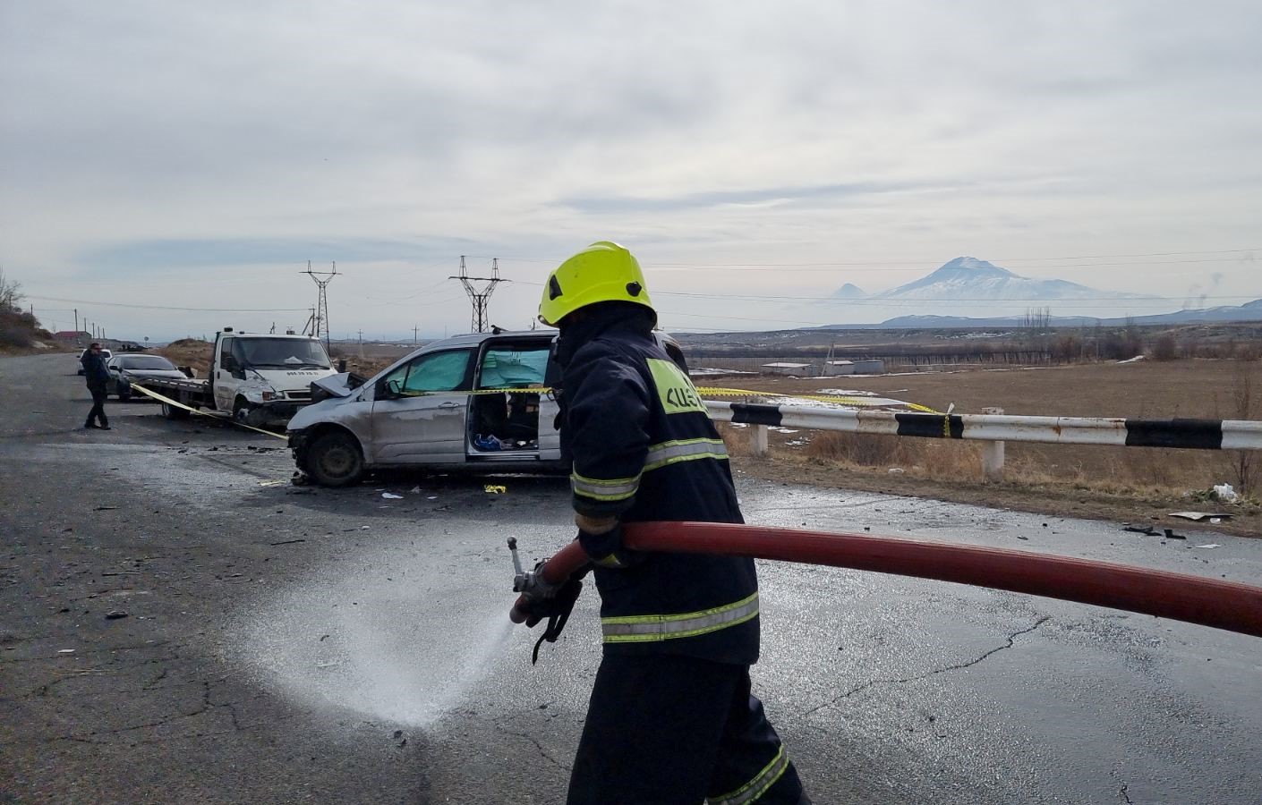Փրկարար ծառայությունը մանրամասներ է հայտնել Կոշ գյուղի մոտ տեղի ունեցած վթարից. «Ford»-ի ուղևորին փրկել չի հաջողվել
