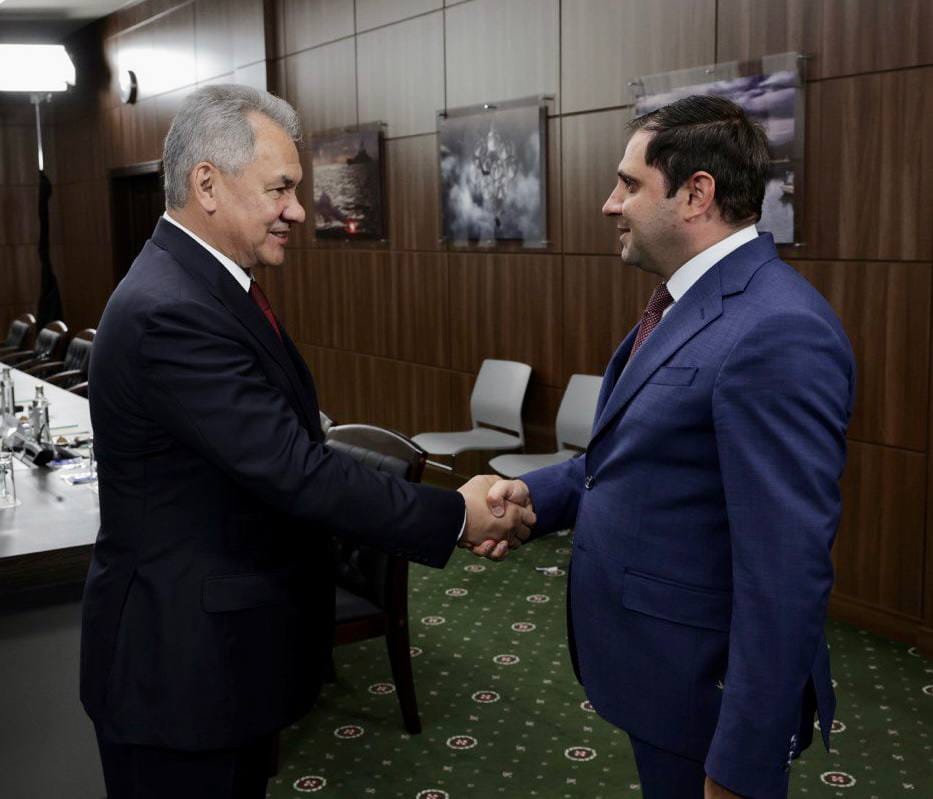 Սուրեն Պապիկյանը հեռախոսազրույց է ունեցել Սերգեյ Շոյգուի հետ