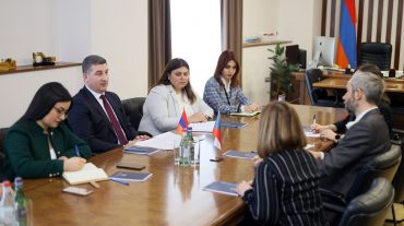 Գնել Սանոսյանն ընդունել է Չեխիայի դեսպանին