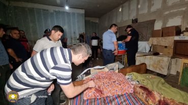 Արմավիրի մարզի 65-ամյա բնակչի կողմից որդուն կյանքից զրկելու դեպքի առթիվ նախաձեռնված քրեական վարույթի նյութերը դատարանում են