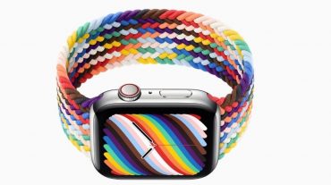 Apple-ը գործվածքից ժամացույցի ժապավեն է ստեղծել, որը փոխում է գույնը
