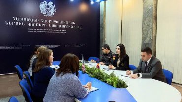 ՆԳ նախարարի տեղակալն ընդունել է ԱՄՆ դեսպանատան ԹՊԻՀ ծրագրի ղեկավարին