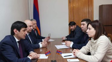 Անահիտ Ավանեսյանը խորհրդակցություն է անցկացրել Արագածոտնի մարզի ԲԿ-ների տնօրենների հետ