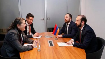 Արարատ Միրզոյանը Մյունխենում հանդիպել է ԱՄՆ Միջազգային զարգացման գործակալության կառավարչի տեղակալի հետ