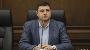 Միջազգային և անհրաժեշտ ուշադրությունն Արցախում ստեղծված իրավիճակի նկատմամբ գնալով նվազում է. Տիգրան Աբրահամյան