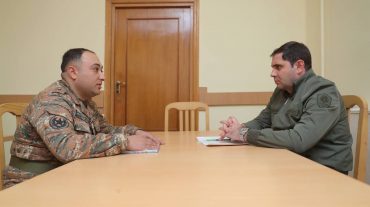 Սուրեն Պապիկյանը սպաներին ներկայացրել է ԶՈւ բարեփոխումների փաթեթը