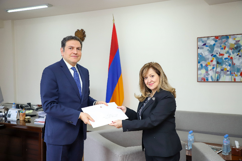 Պորտուգալիայի Հանրապետության նորանշանակ դեսպանն իր հավատարմագրերի պատճենն է հանձնել ՀՀ ԱԳ նախարարի տեղակալին