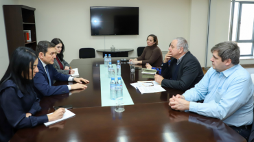 ՀՀ ԱԳ նախարարի տեղակալ Պարույր Հովհաննիսյանը և Եվրոպական խորհրդարանում Արցախի հետ բարեկամության խմբի համահիմնադիր Ֆրանսուա Ալֆոնսն անդրադարձել են Հարավային Կովկասի տարածաշրջանում անվտանգային իրավիճակին