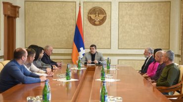 Արցախի նախագահը և Աժ «Միասնական հայրենիք» խմբակցության անդամները քննարկել են  երկրում ծագած սոցիալ-տնտեսական խնդիրներին վերաբերող հարցեր