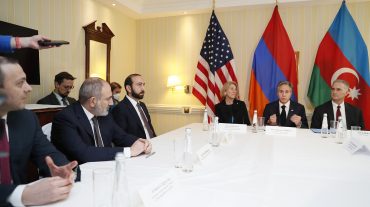 Մյունխենում կայացած եռակողմ հանդիպմանը անդրադարձ է կատարվել Հայաստանի և Ադրբեջանի միջև խաղաղության պայմանագրի նախագծի շուրջ աշխատանքների ընթացքին