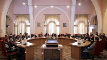«Փոփոխությունները պահանջում են վերլուծություններ, փաստական տվյալներ». Ժաննա Անդրեասյանը հանդիպել է ԳԱԱ նախագահության անդամների հետ